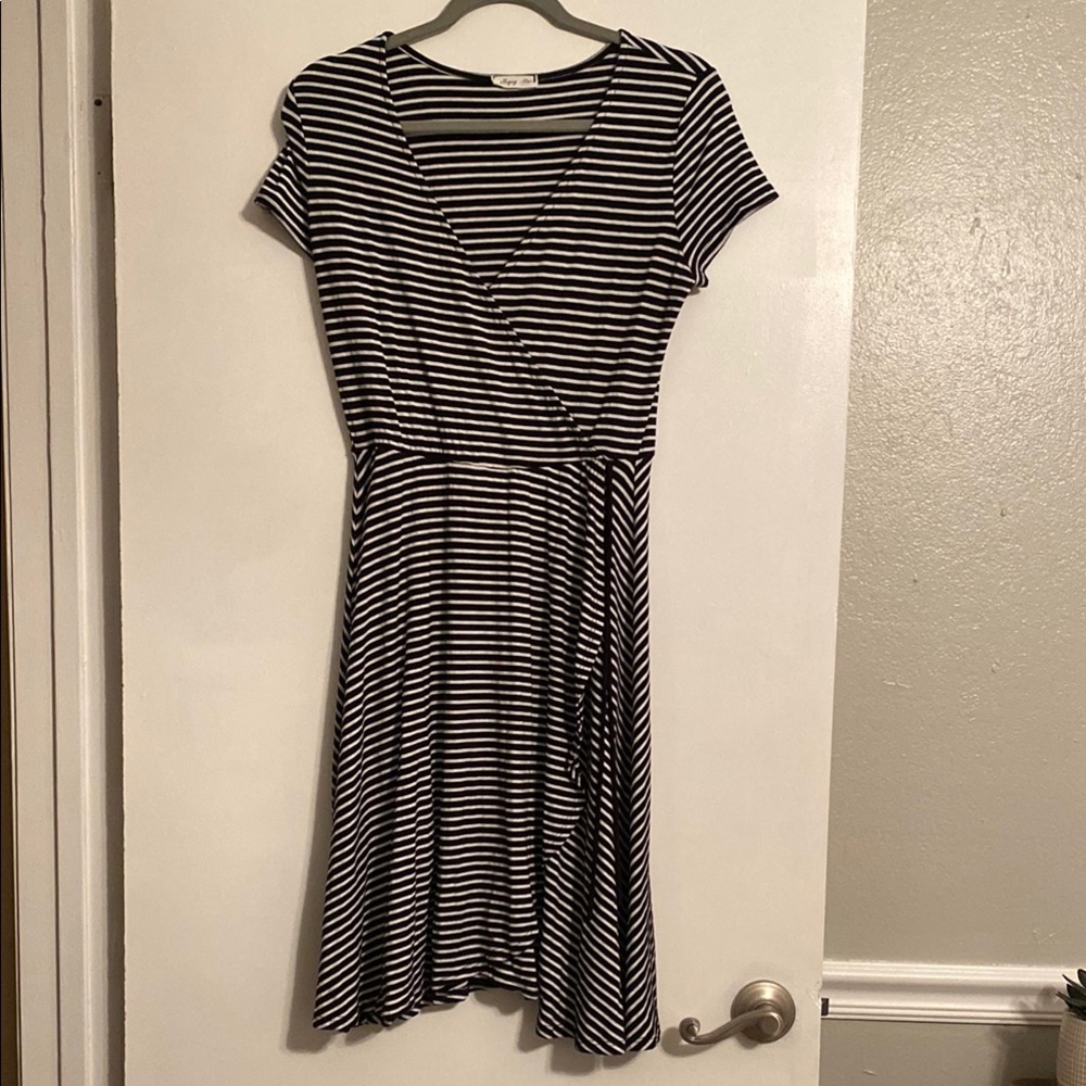 Black and White Fit and Flare Midi Dress